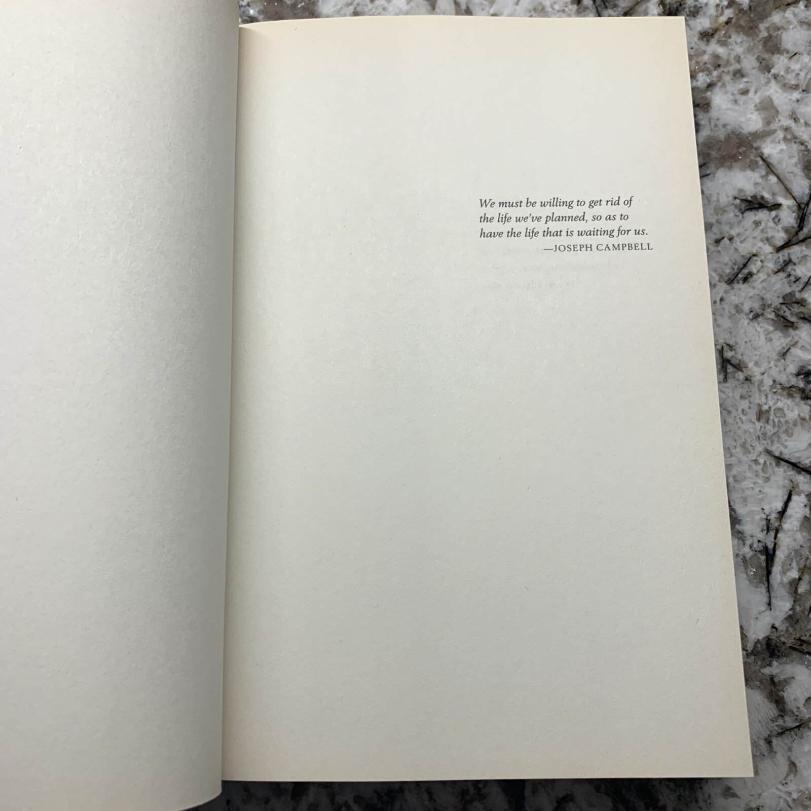 Origin : A Novel by Dan Brown (2017, Hardcover) First Edition First Print