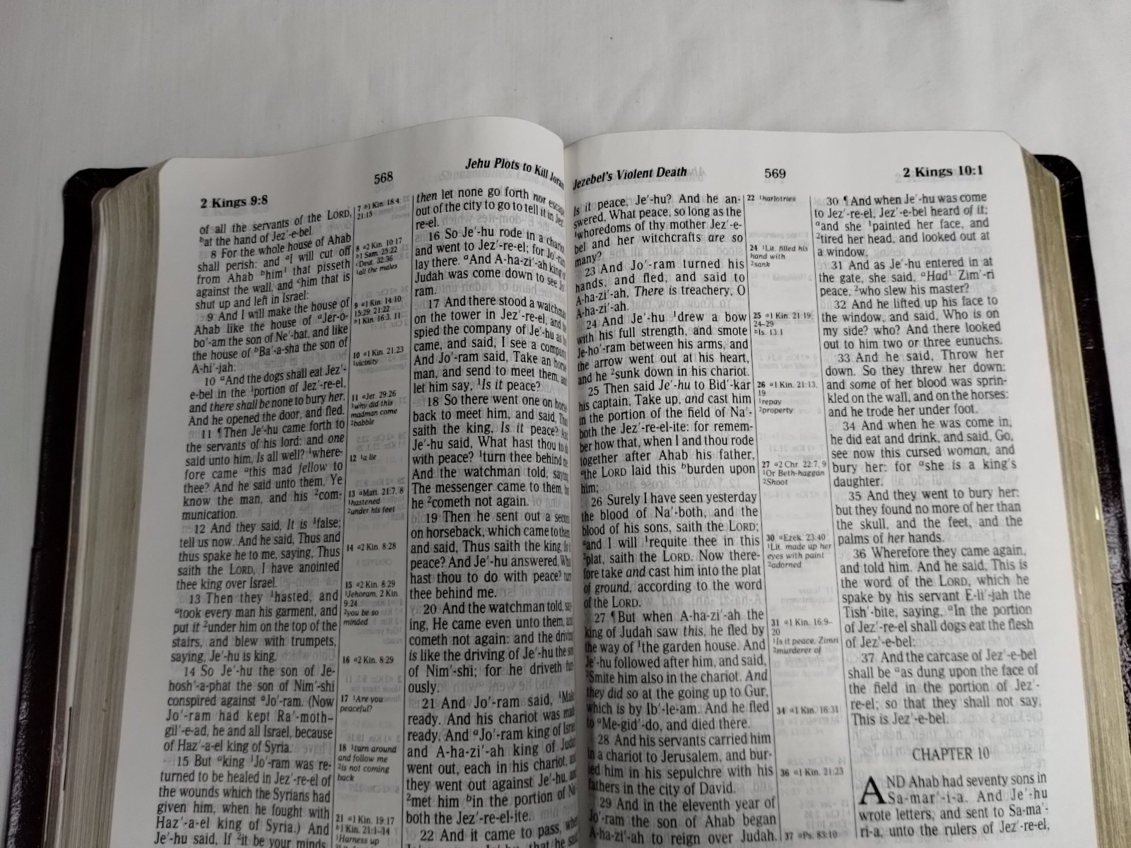 Holy Bible KJV Old & New Giant Print 1994 – Nelson Publishers Faux Leather-Bound
