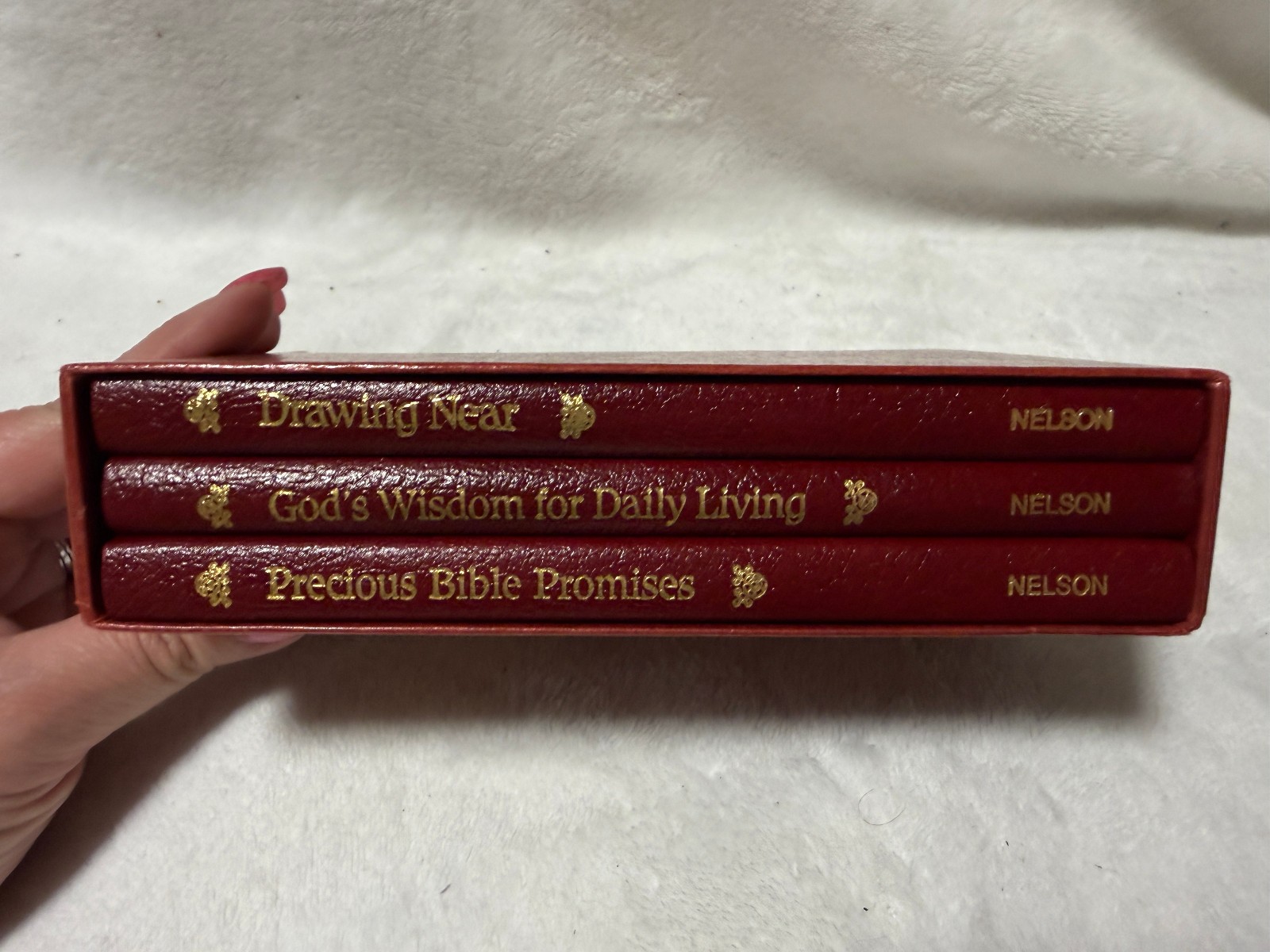 GOD’S WISDOM FOR DAILY LIVING 3 BOOK BOX SET BONDED LEATHER GILDED GOLD EDGES