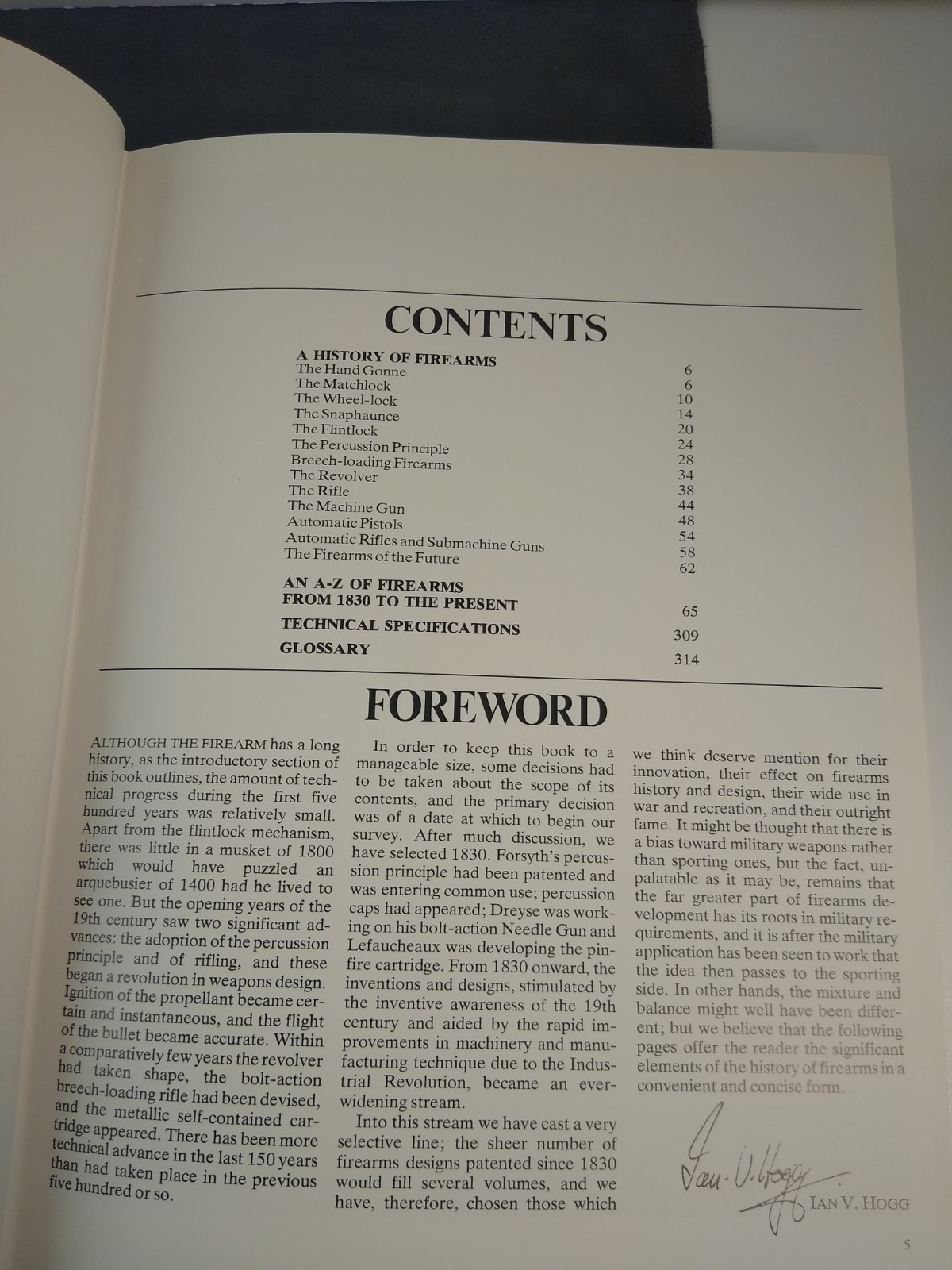 Signed Copy of The Illustrated Encyclopedia of FIREARMS by Ian V. Hogg 1984 RP