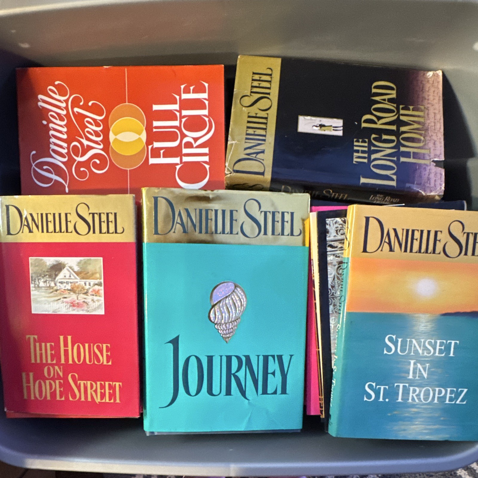 Danielle Steel Hardcover Fiction Novel Lot 60 Dust Jackets Romance Titles
