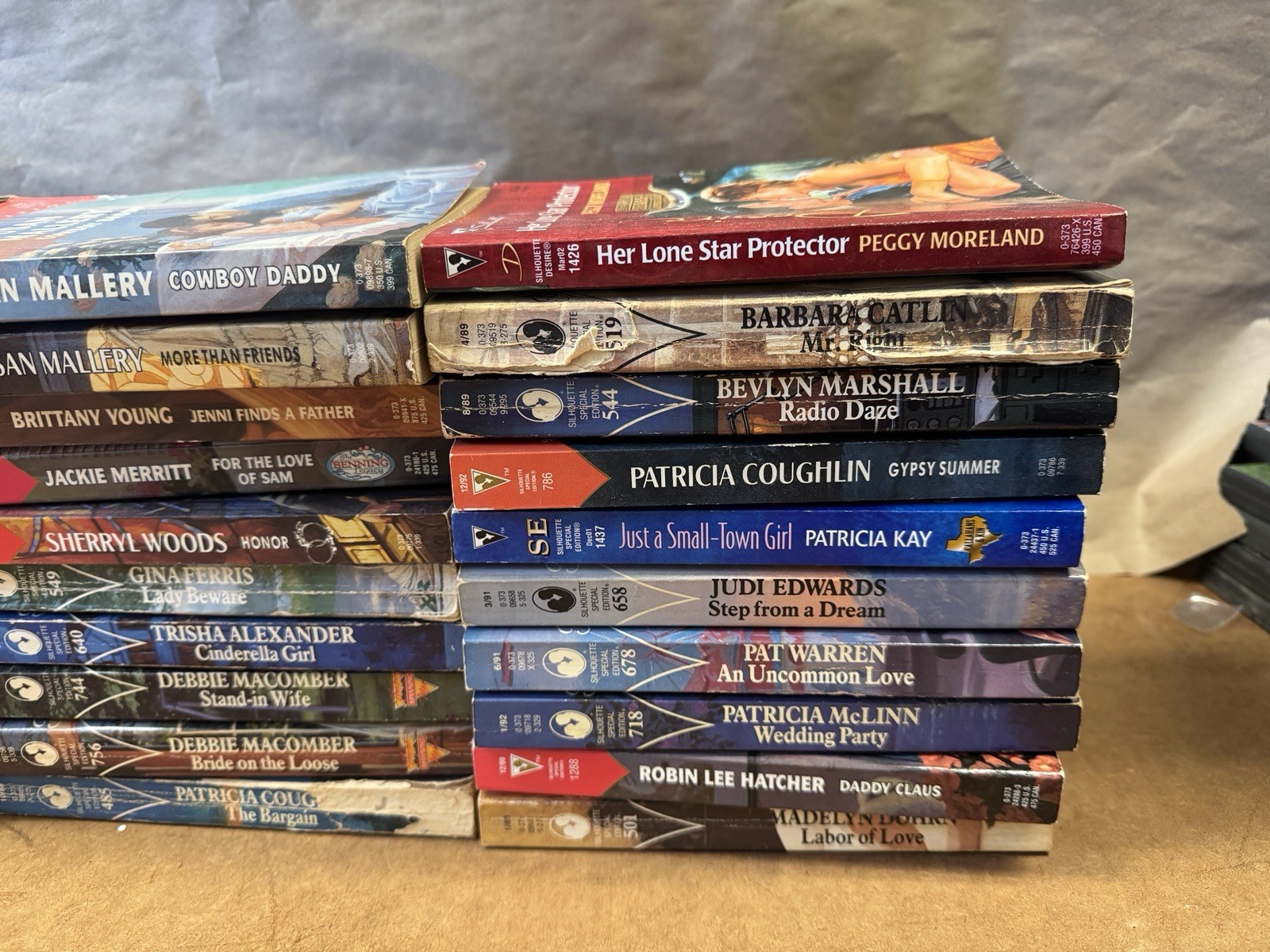 Lot of 30 Silhouette Special Edition Romance Book Novels Published