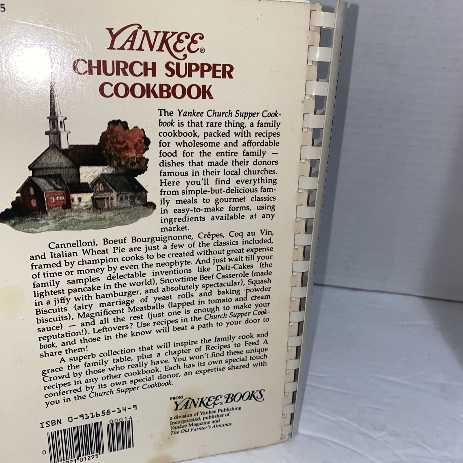 Yankee Church Supper Cookbook — 1988 / 375 RECIPES / 241 PAGES