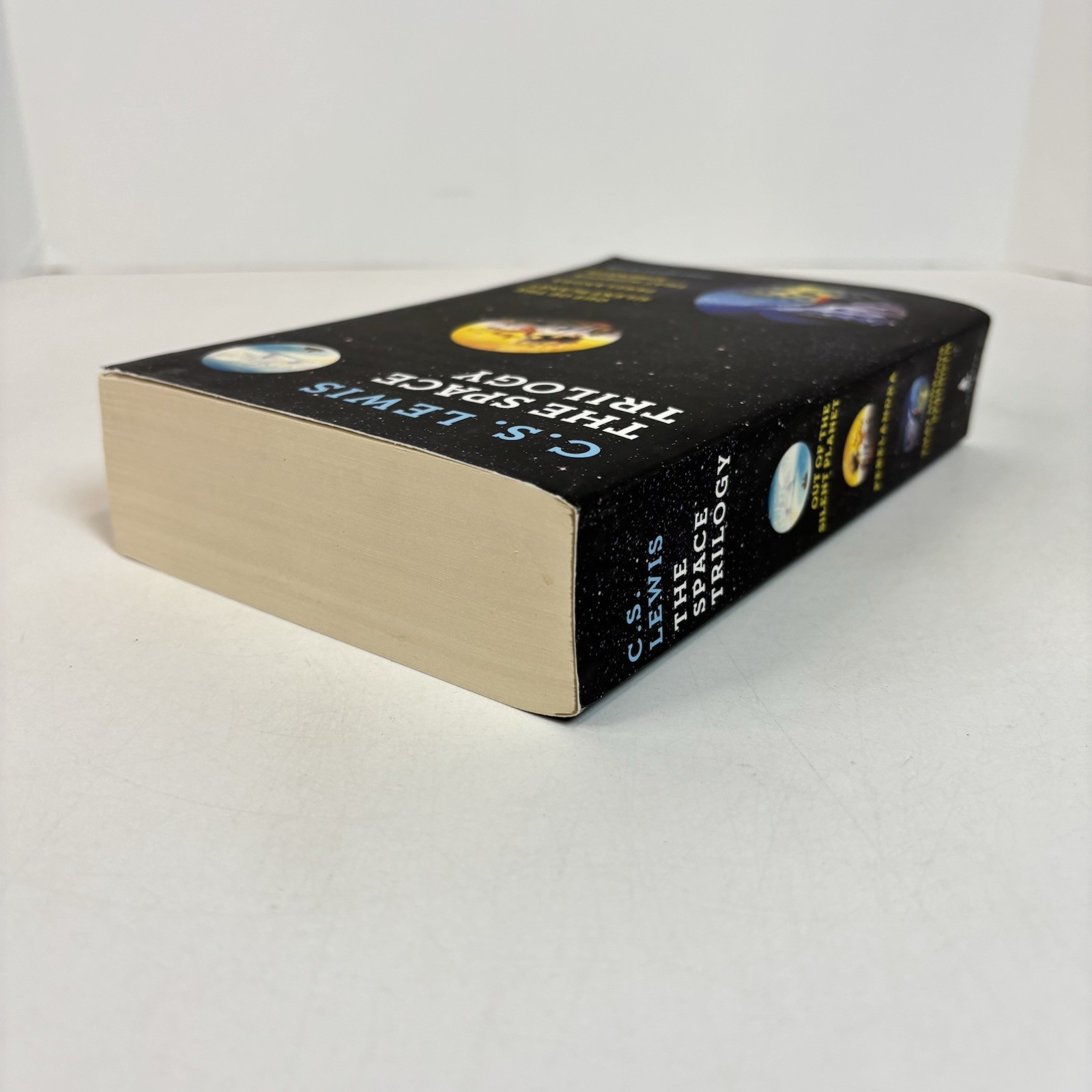 C.S. Lewis The Space Trilogy Omnibus Paperback 2011 Scribner 3-in-1 Sci Fi PB G5