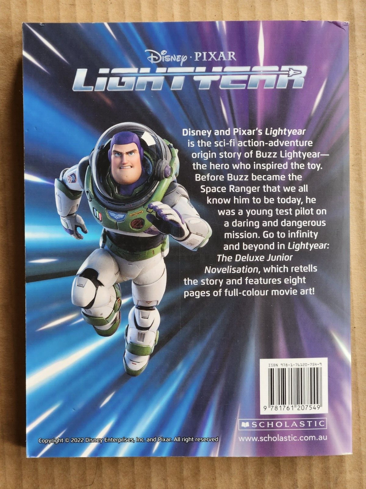 LIGHTYEAR – The Deluxe Novelisations – 138 pages soft cover book