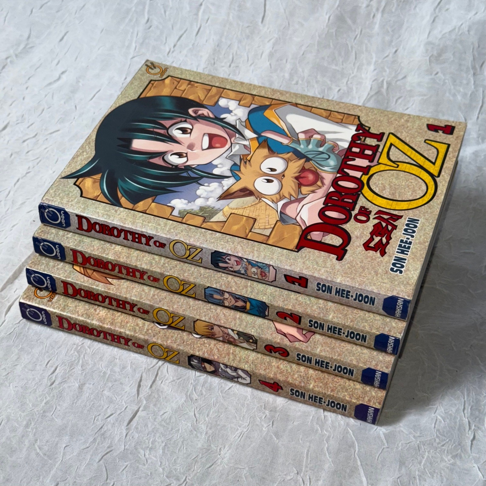 Dorothy of Oz Volume 1-4 Set Son Hee Joon English Manga Anime Paperback 2006 VG