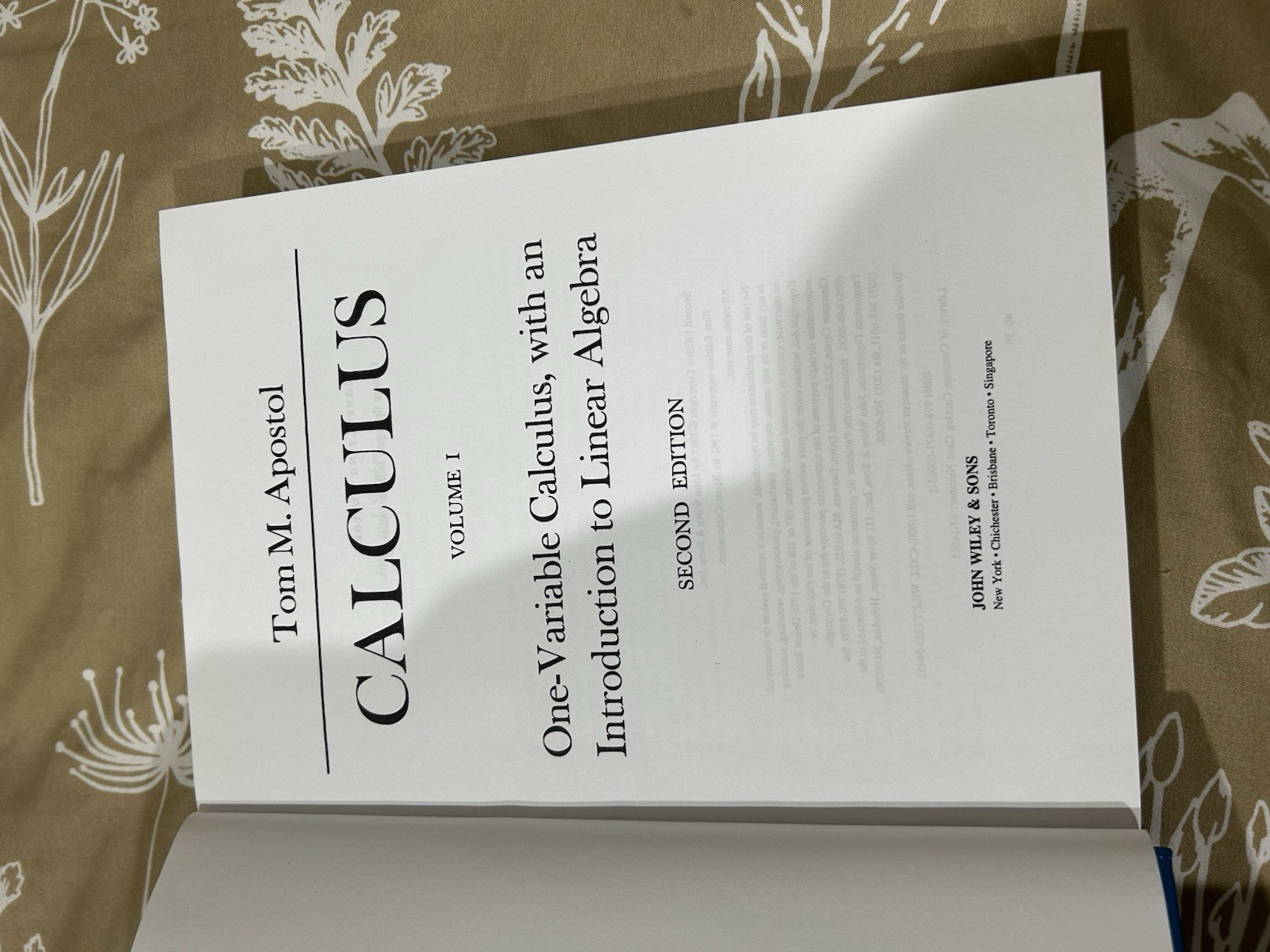 Calculus, Volume 1 by Tom M. Apostol Hardcover