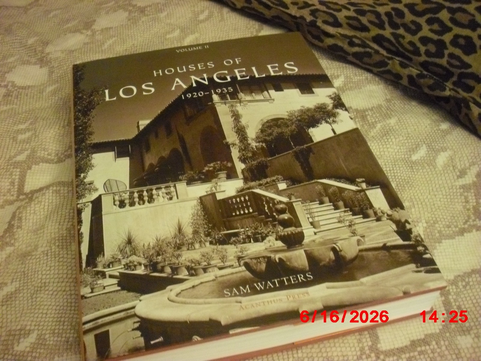 Houses of Los Angeles 1920 – 1935 (2007) SUN DAMAGE TO COVER, INSIDE BRAND NEW!