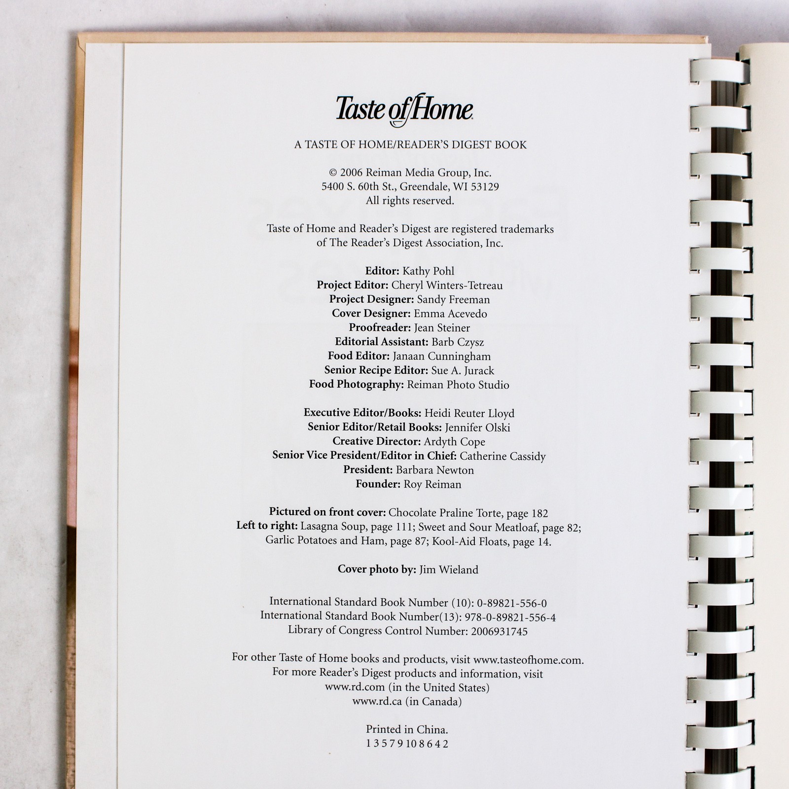 Taste of Home’s Fast Fixes with Mixes 2006 Hardcover Spiral Bound