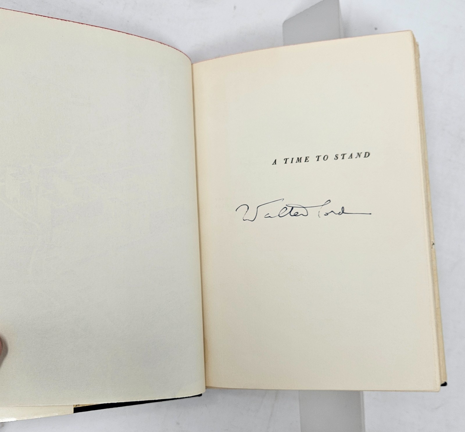 A TIME TO STAND FIRST ED SIGNED