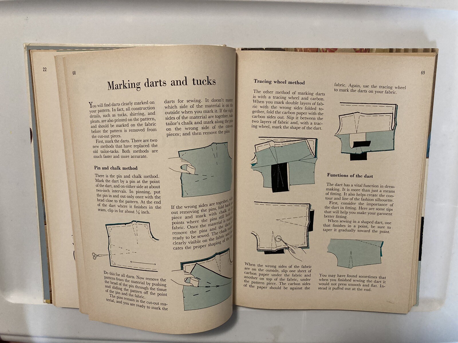 1961 Better Homes & Gardens Sewing Book – How To Sew At Home Hardcover MCM