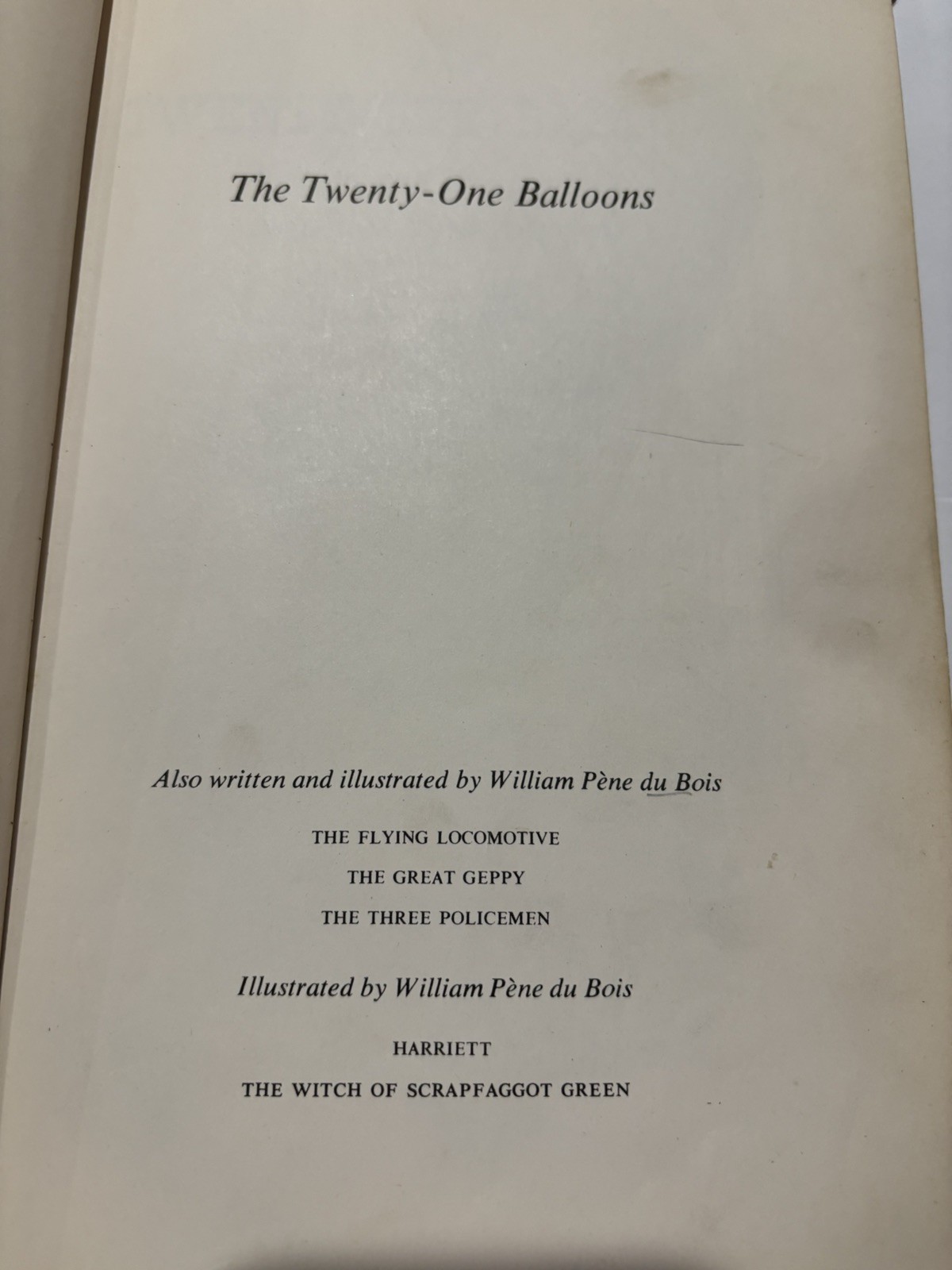 Vintage copy of The 21 Balloons William Pène du Bois 1950 Macmillan Co.