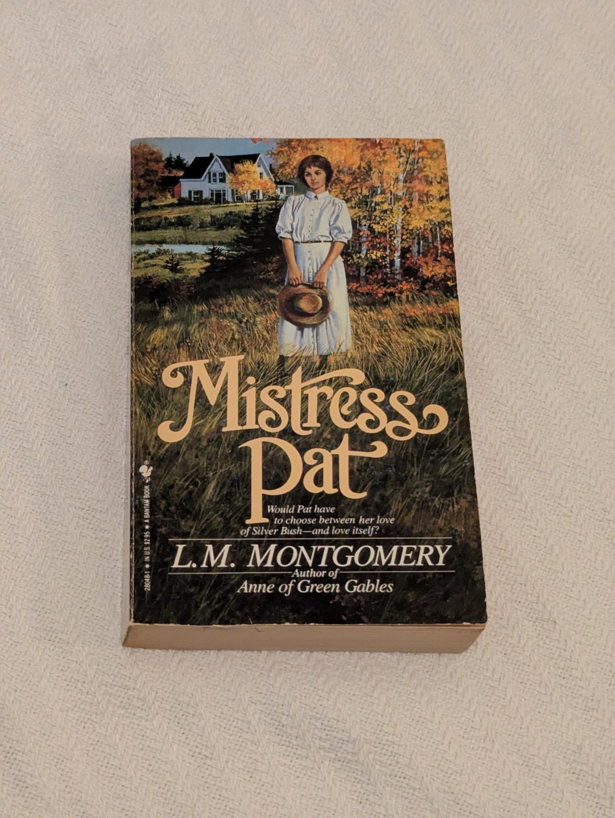 Mistress Pat: A Novel of Silver Bush by L. M. Montgomery (1989 Bantam Edition)