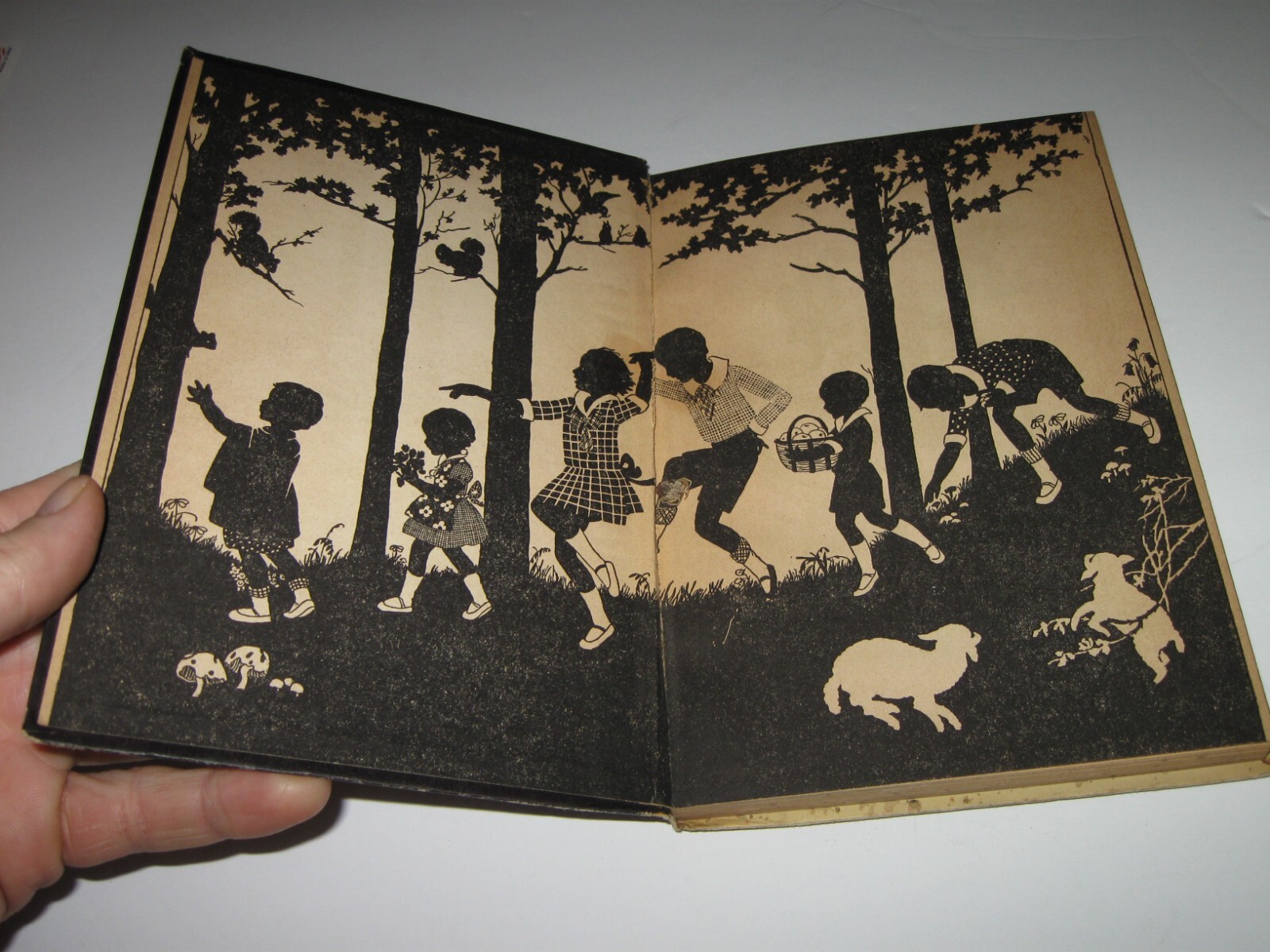 Poems For The Very Young Child 1932 Hardcover Book Illustrated by Mary Ellsworth