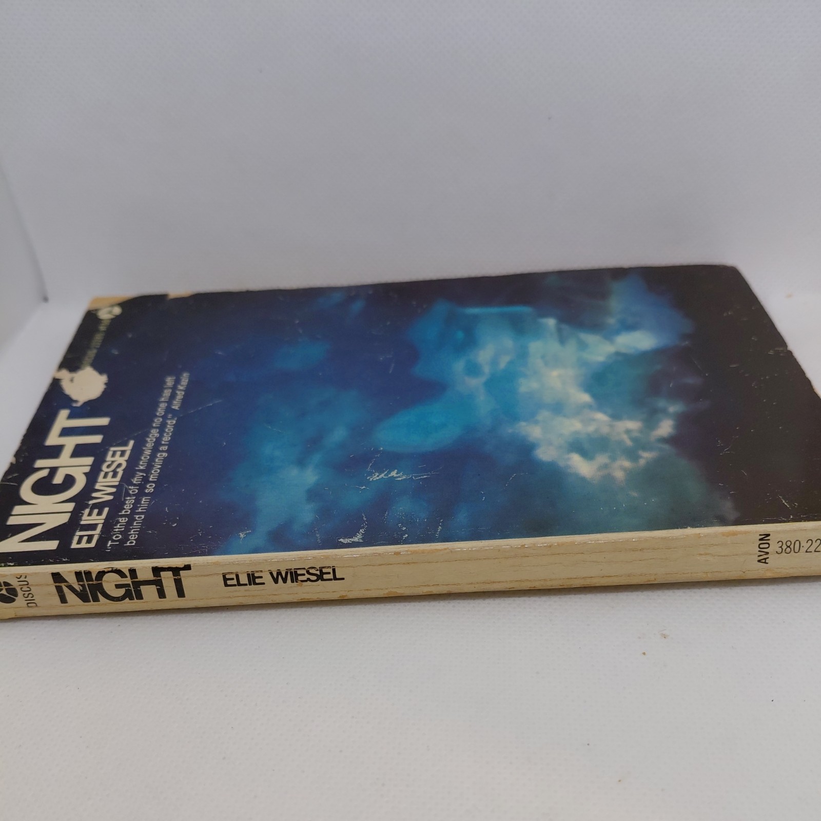 Night by Elie Wiesel Vintage Paperback Avon Books 1958 Good