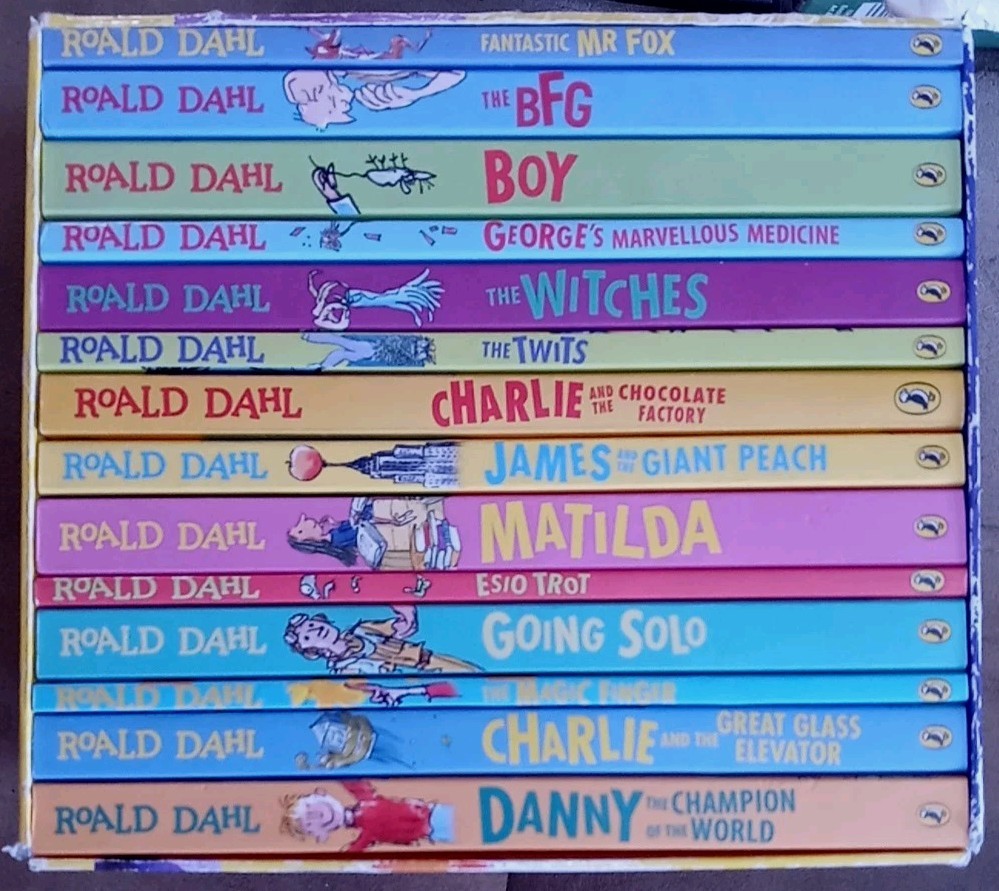 Roald Dahl Collection 14 Fantastic Stories Box Set Including Great Shape (READ)