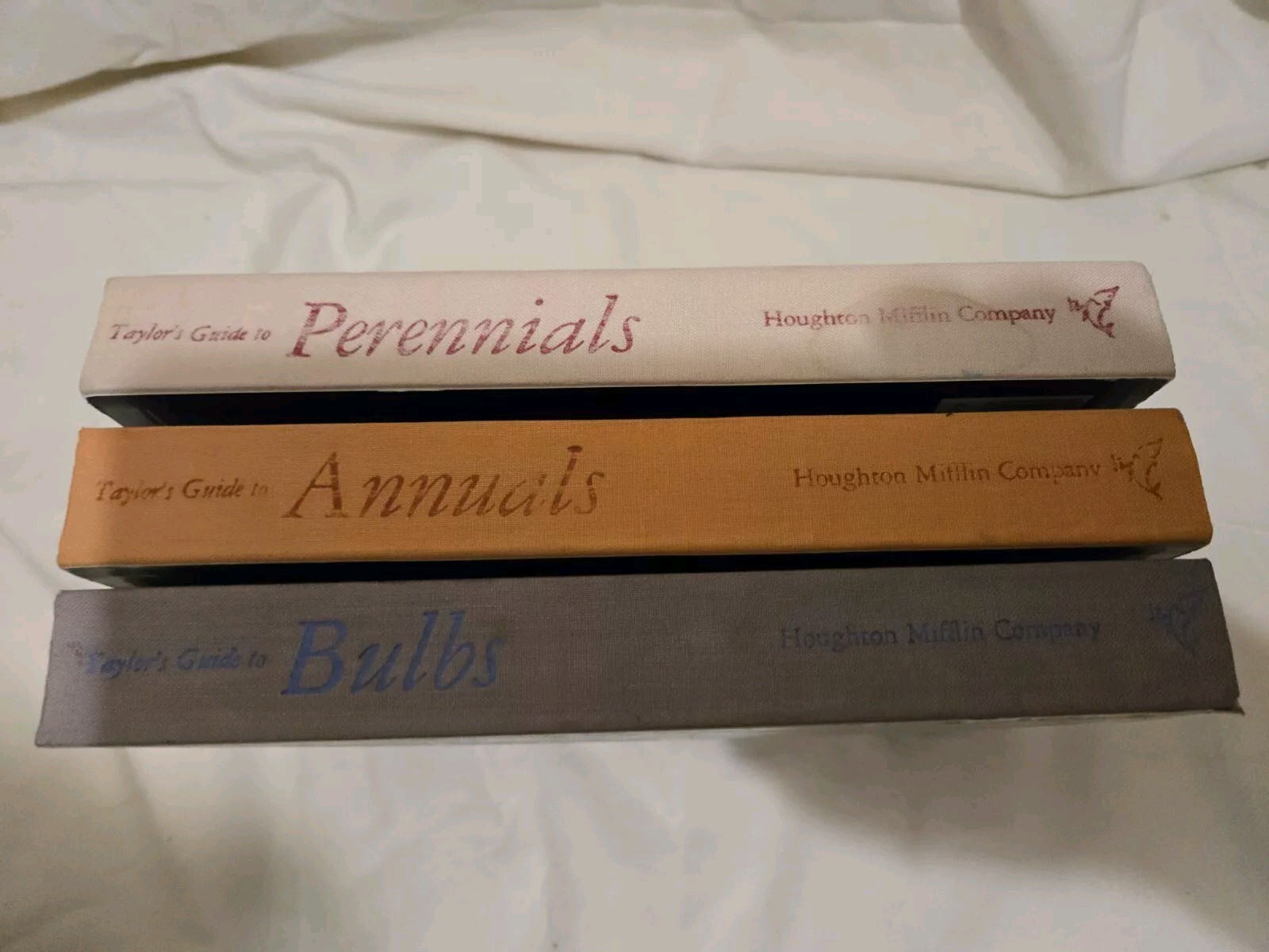 Taylor’s Guides to Gardening: Annuals, Bulbs,Perennials First Editions Softcover