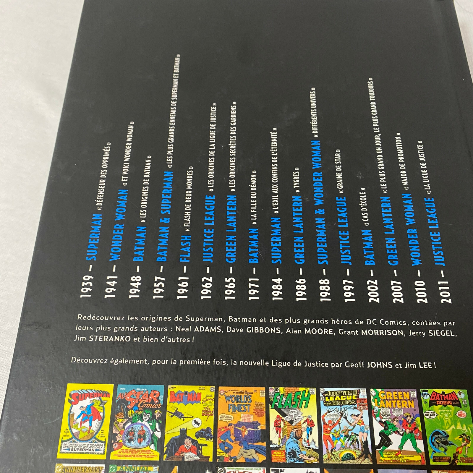 DC COMICS Anthologie – (DC ANTHOLOGIE) (French Edition) Hardcover Comic Book