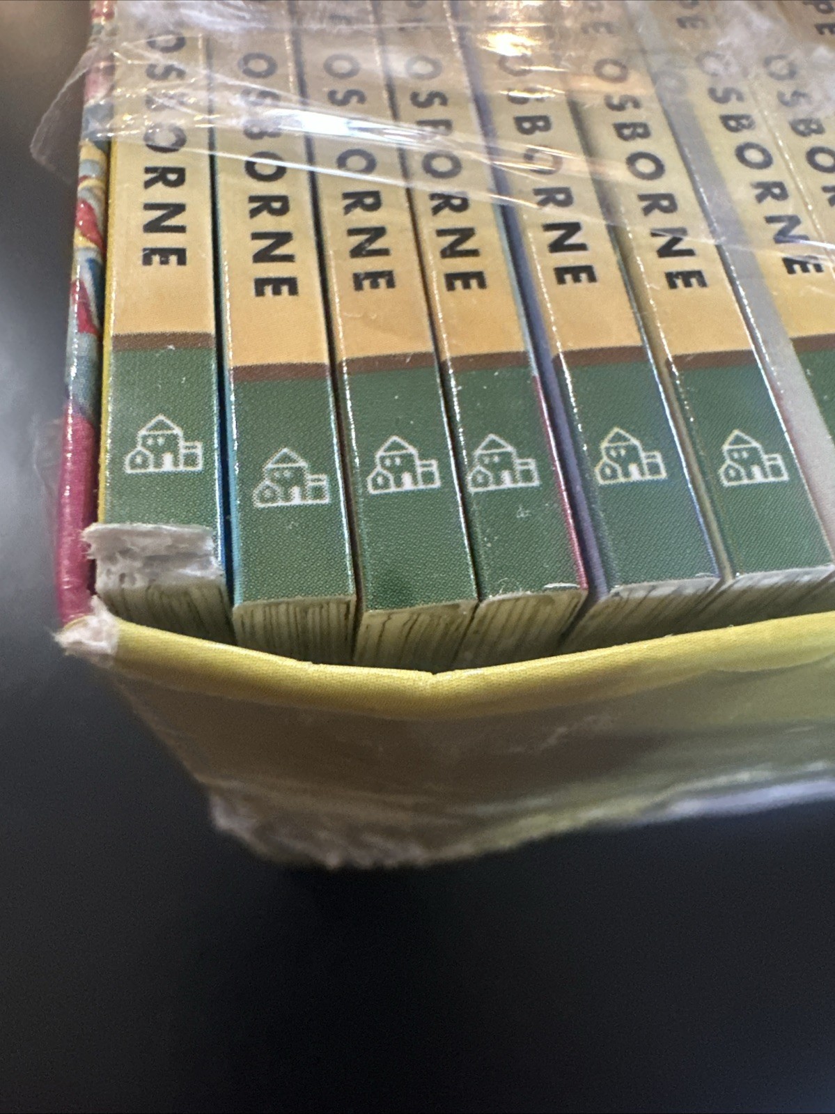 Magic Tree House Books 1-28 Boxed Set by Mary Pope Osborne (2008, Uk-Trade Pape