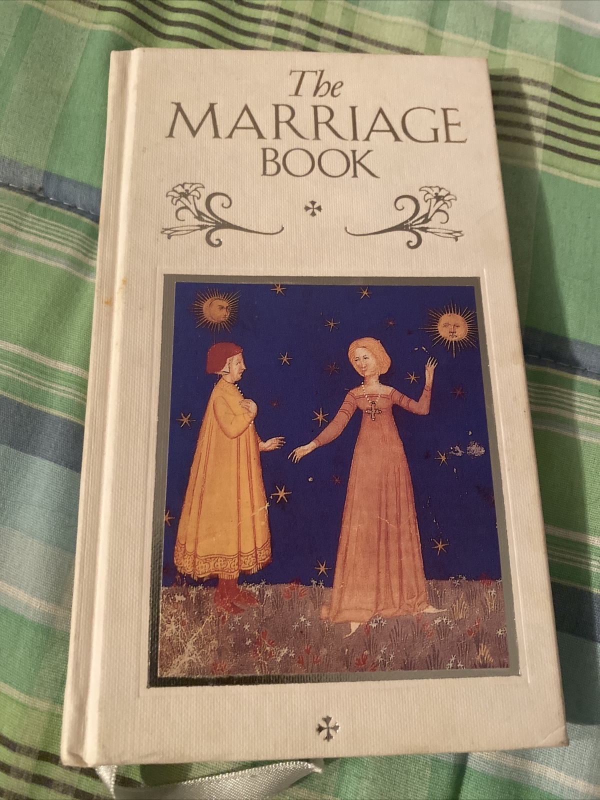 The Marriage Book; Hardcover Ebury Press 1993