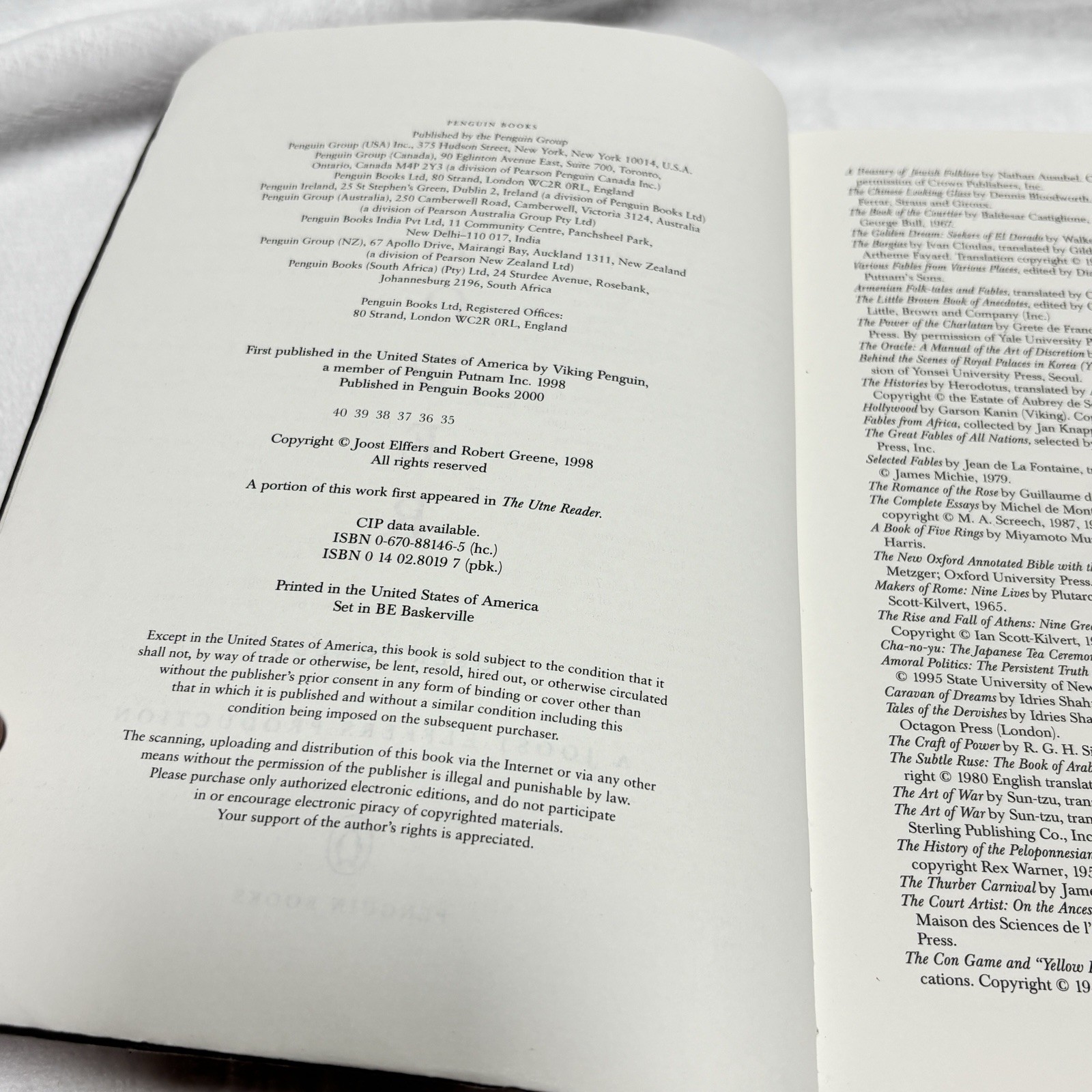 The 48 Laws of Power Robert Greene Paperback Penguin
