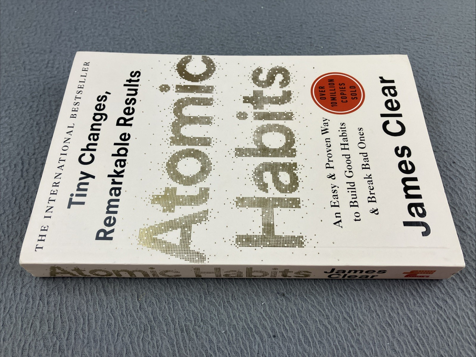 ATOMIC HABITS by JAMES CLEAR Paperback Book