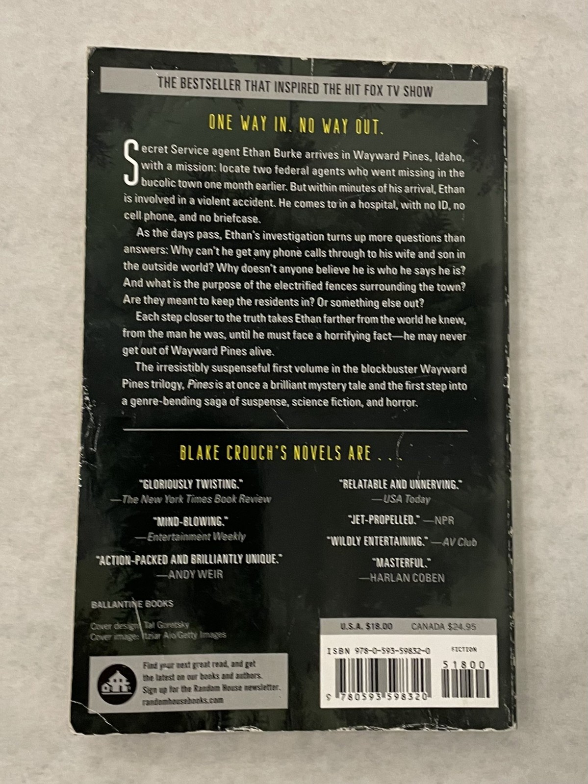 Pines (Wayward Pines 1) by Blake Crouch ~ Ballantine Ed TPB 2022