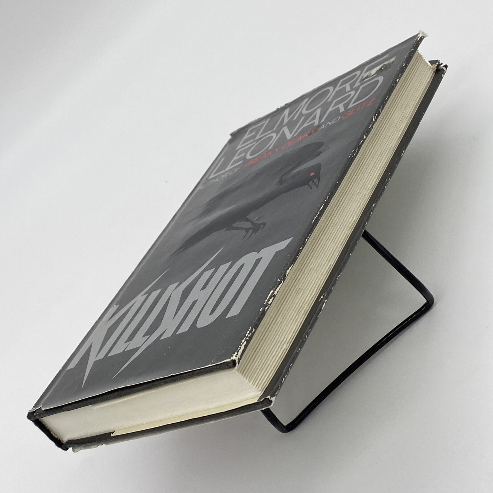 Killshot by Elmore Leonard 1989 HCDJ Book Club Edition