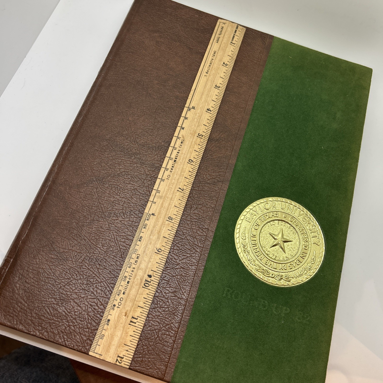 Baylor University 1982 Round Up Hardcover Baylor University Press Year Book 1982