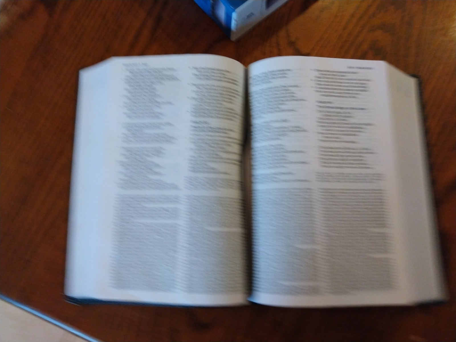 NKJV Wiersbe Study Bible ~ Retail $89.99~Black Leathersoft red letter