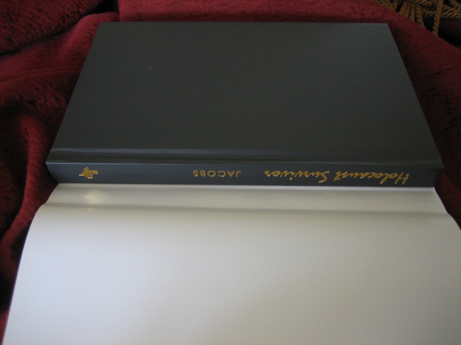 Holocaust Survivor : Mike Jacob’s Triumph over Tragedy: A Memoir (2004, HD) SIGN