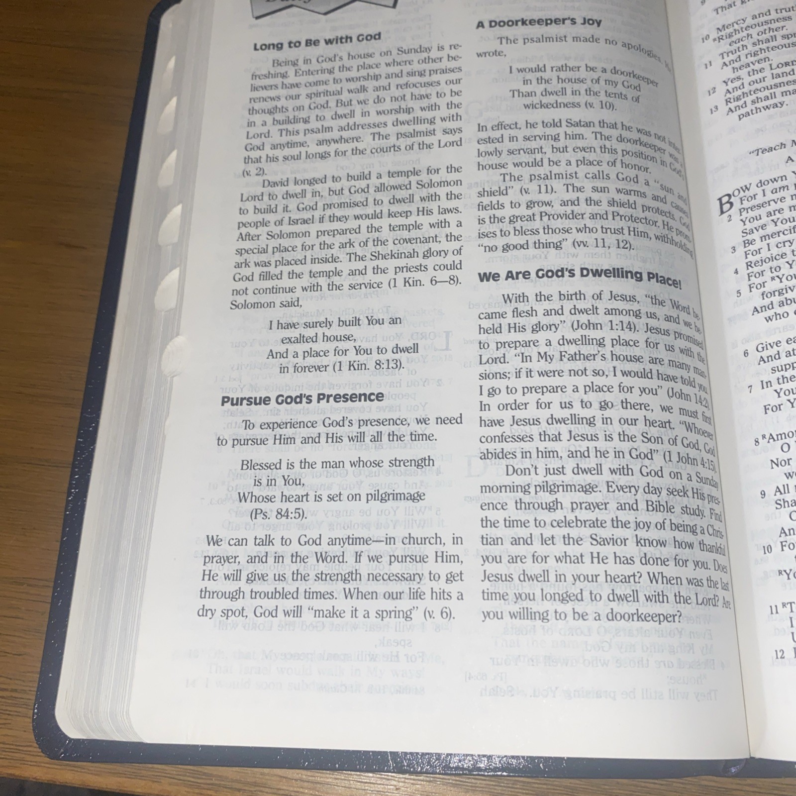PROPHECY STUDY BIBLE NKJV NELSON 1465B GENUINE BONDED LEATHER JOHN HAGEE INDEXED