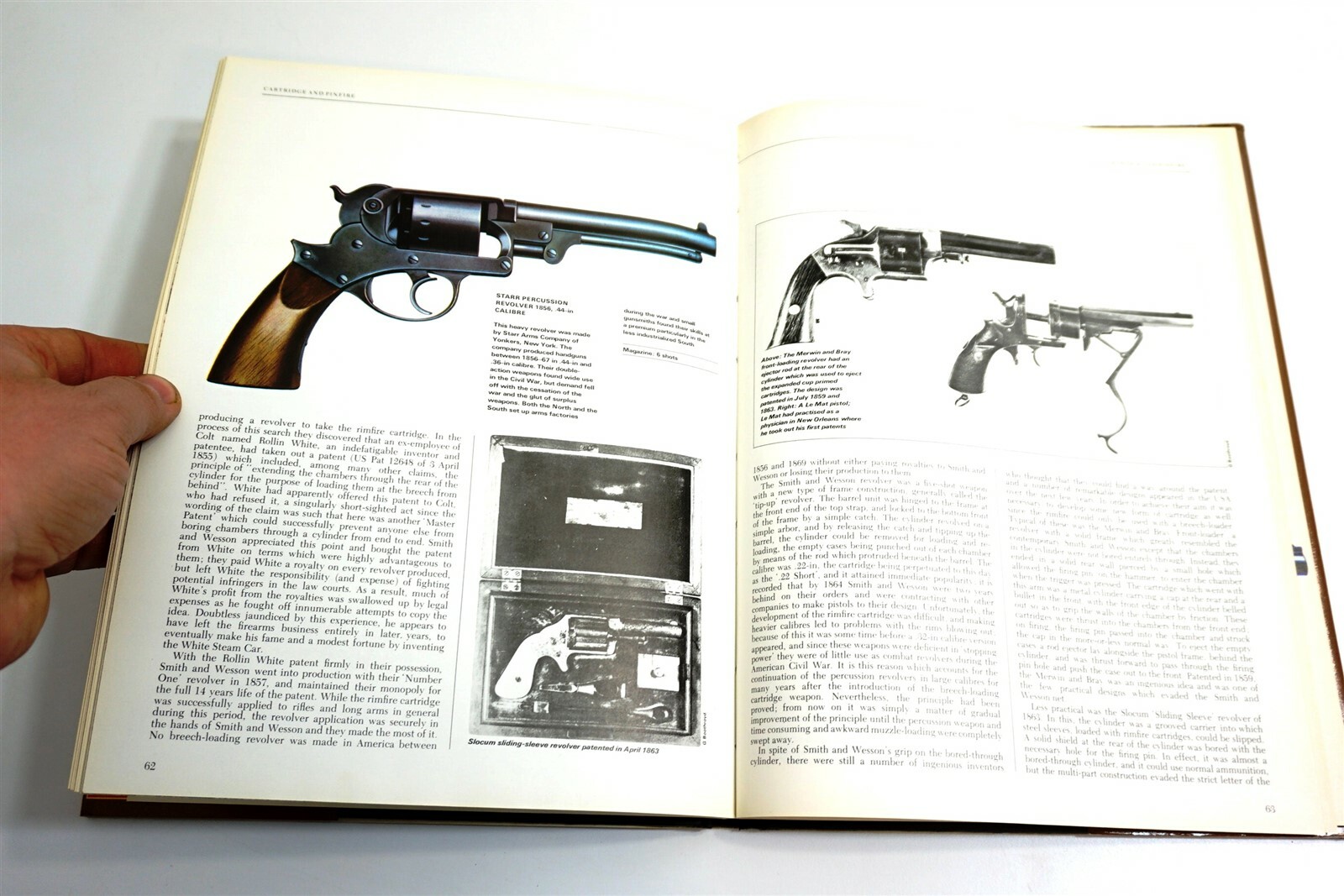 The Complete HANDGUN 1300 to the Present Hardback Book by Ian V Hogg 1979
