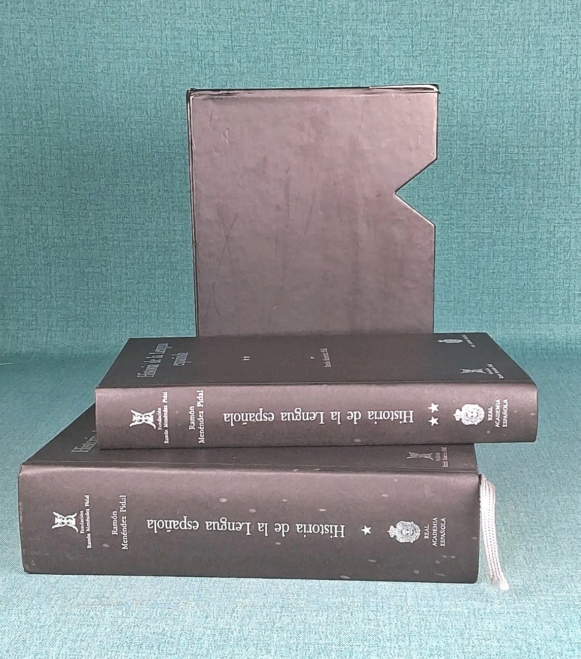 Historia de La Lenqua Espanola by Ramon Menedez Pidal Volums I & II w/ Case