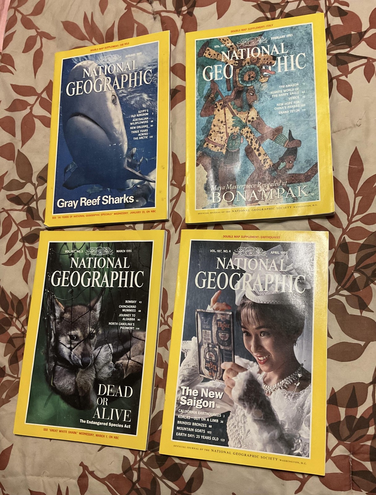Vintage National Geographic Magazine Lot 4 Mags 1995 Jan Apr Gray Sharks Saigon