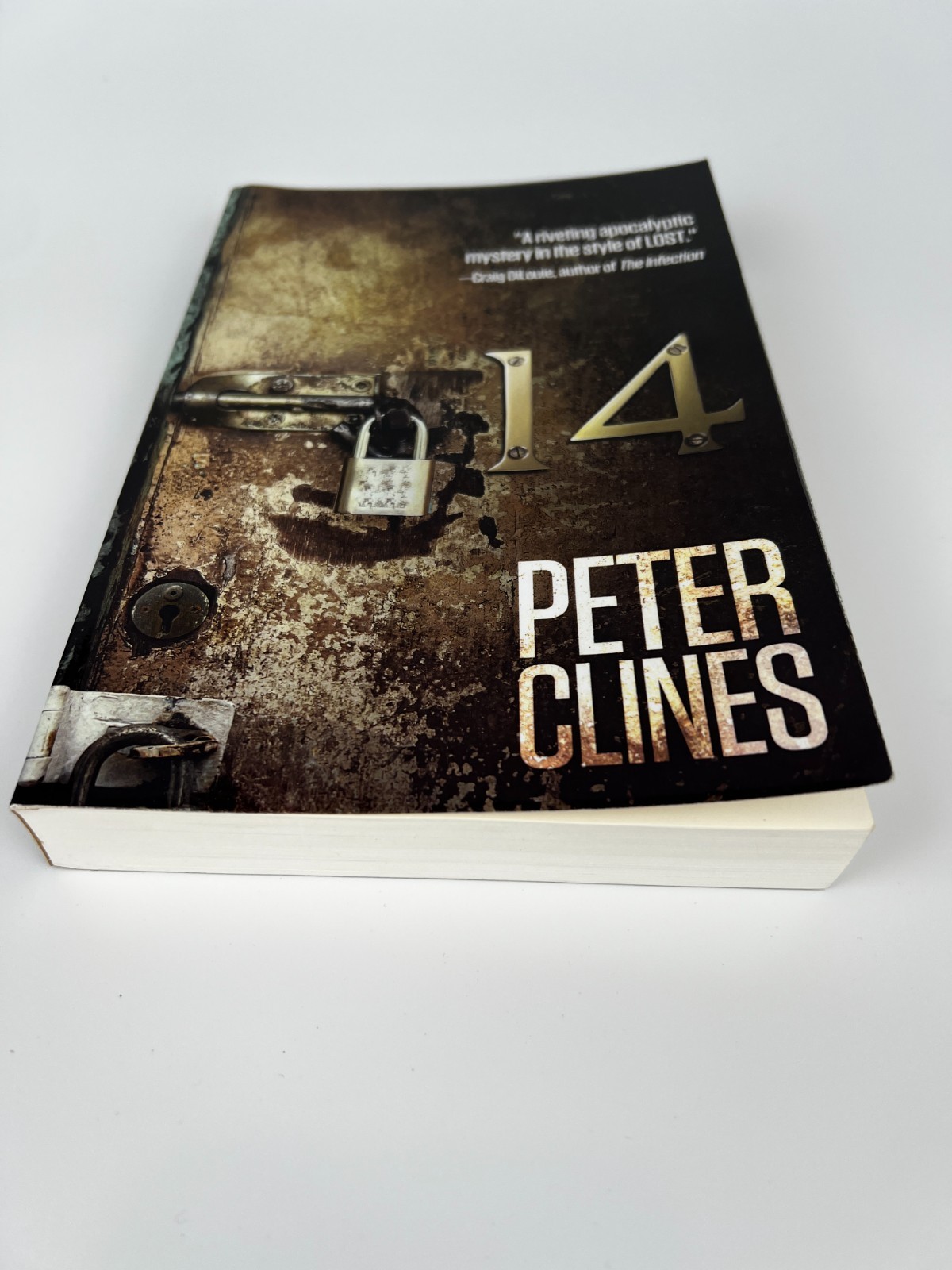 14 by Peter Clines – Permuted Press 2012 Paperback – Low Print Run Horror/Sci-Fi