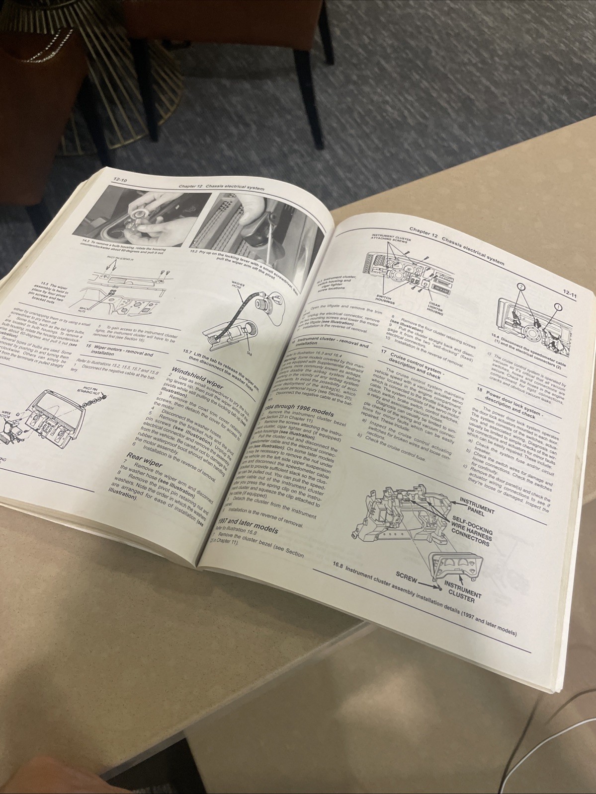 Jeep Cherokee, Wagoneer, Comanche, 1984-2001 Haynes Repair Manual