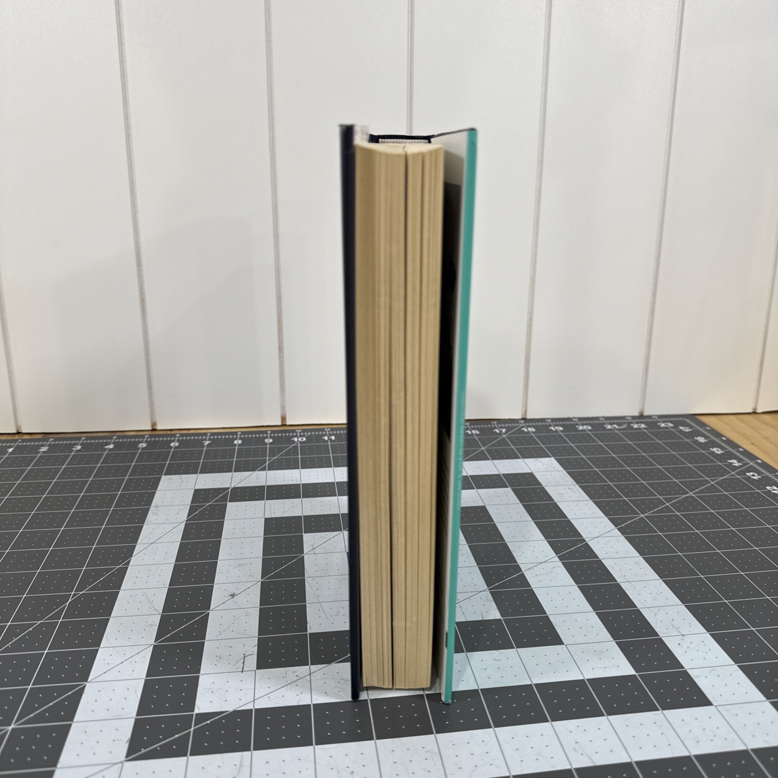 ARMADA by ERNEST CLINE, 1st Edition 1st Printing- HARDCOVER – Used good condit