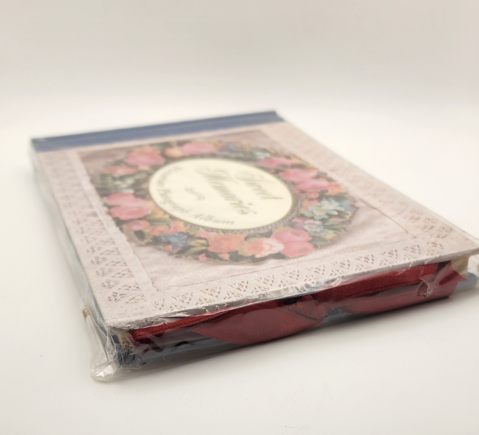 New Sweet Memories Victorian Photograph Photo Album 12Pages Roni Akmon