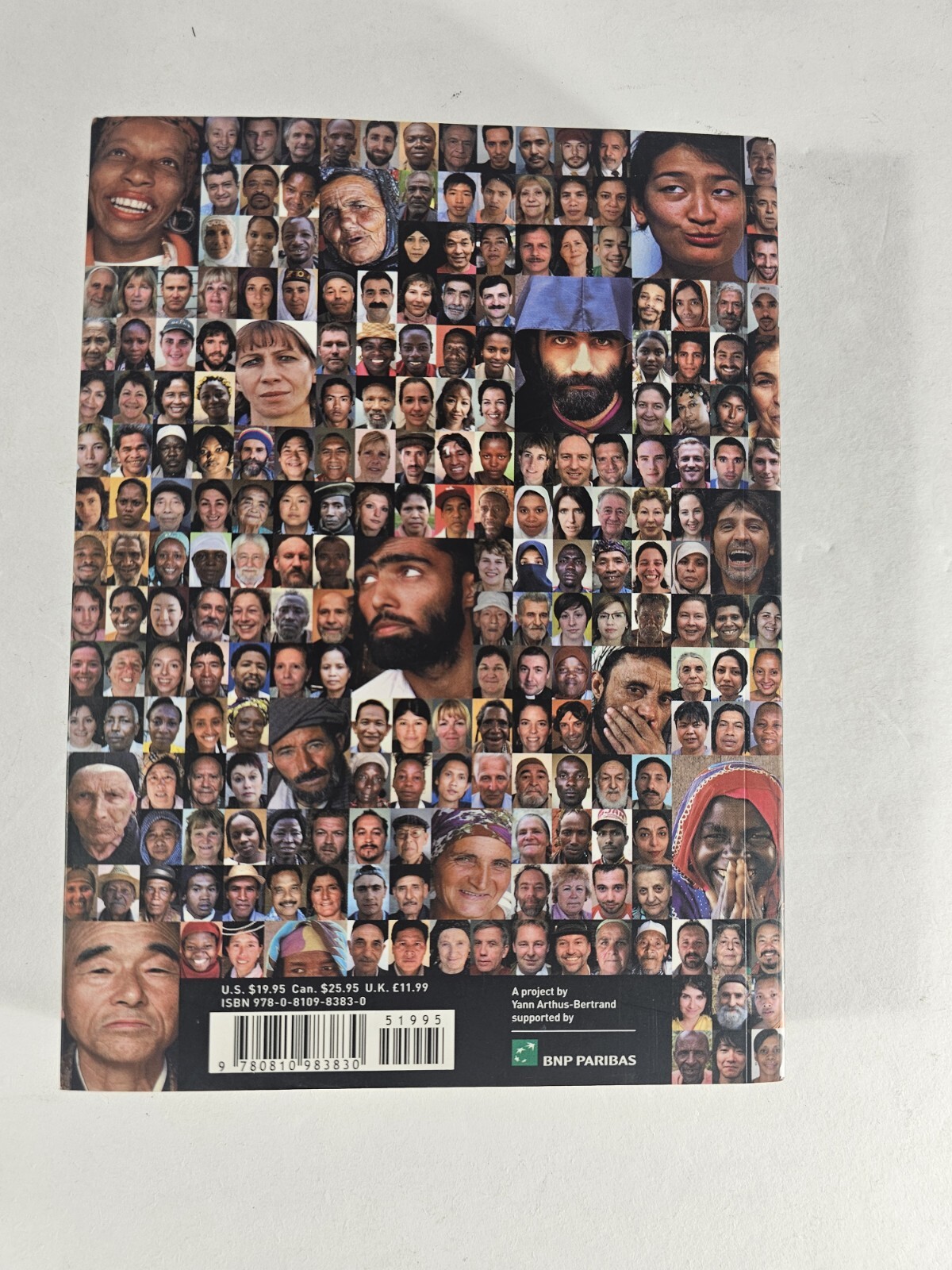 Yann Arthus-Bertrand : 6 Billion Others: Portraits of Humanity From Around The W