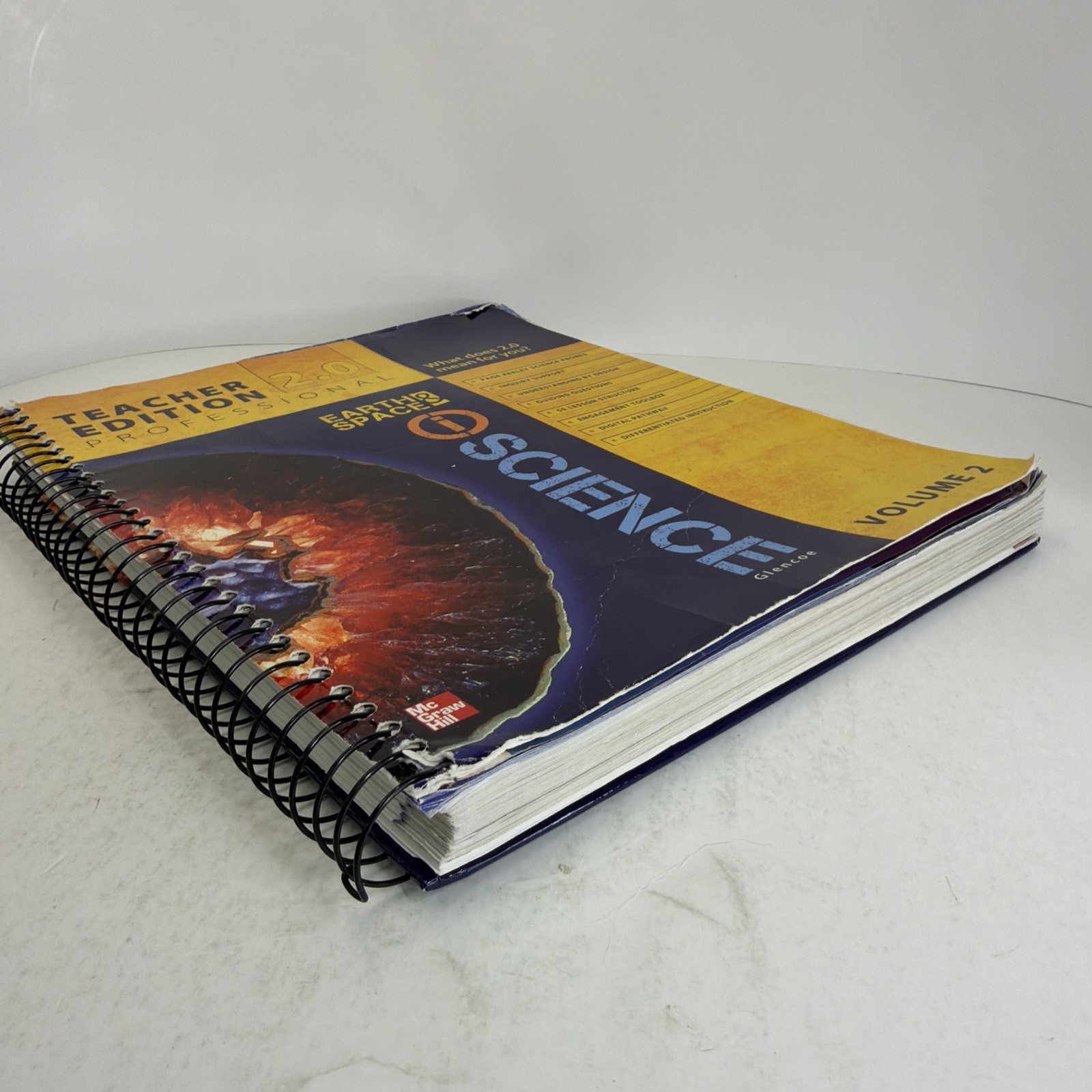 Earth & Space Teacher Edition 2.0 Professional Set – Volumes 1 & 2