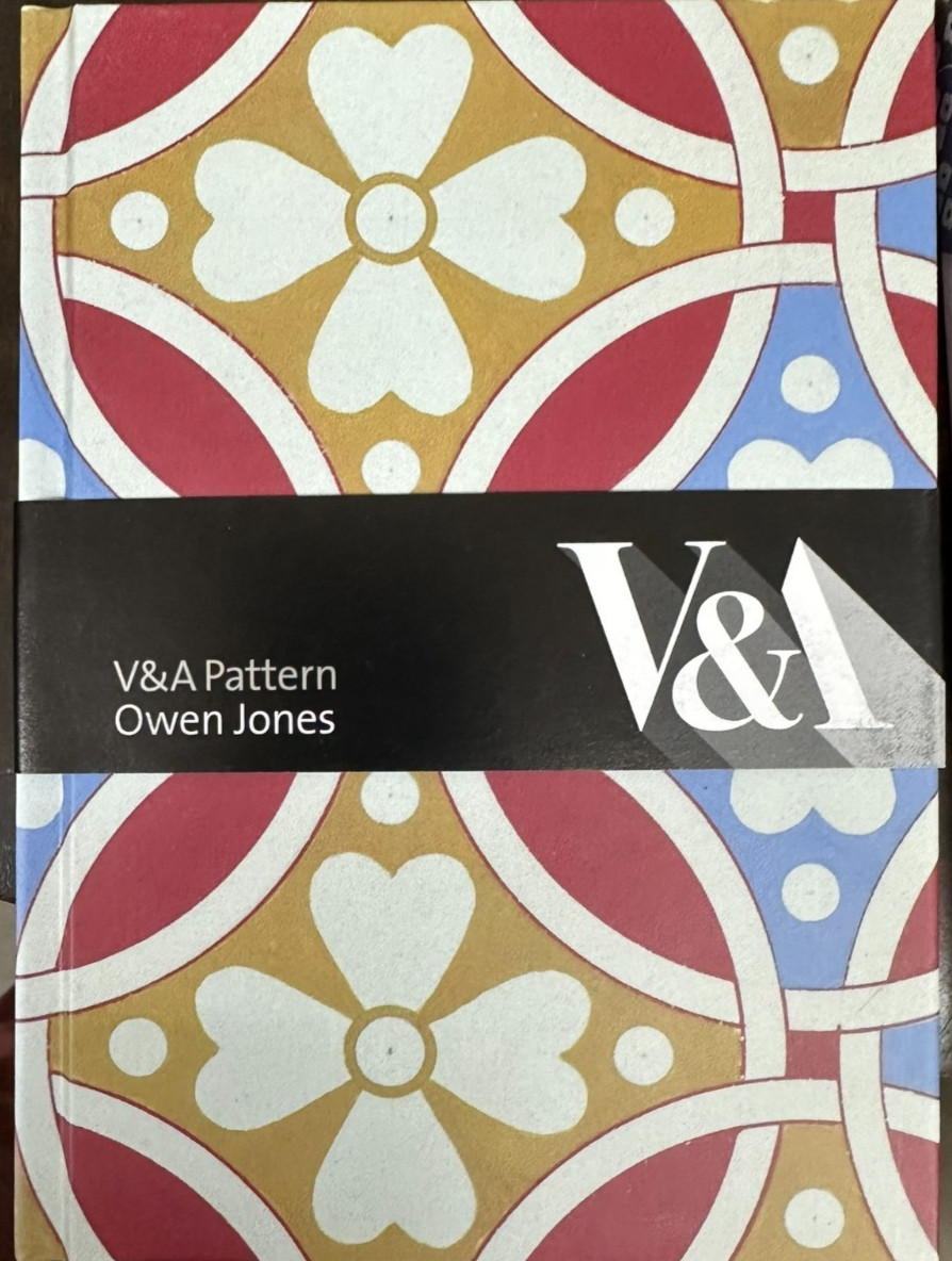 V&A Pattern Box Set #1