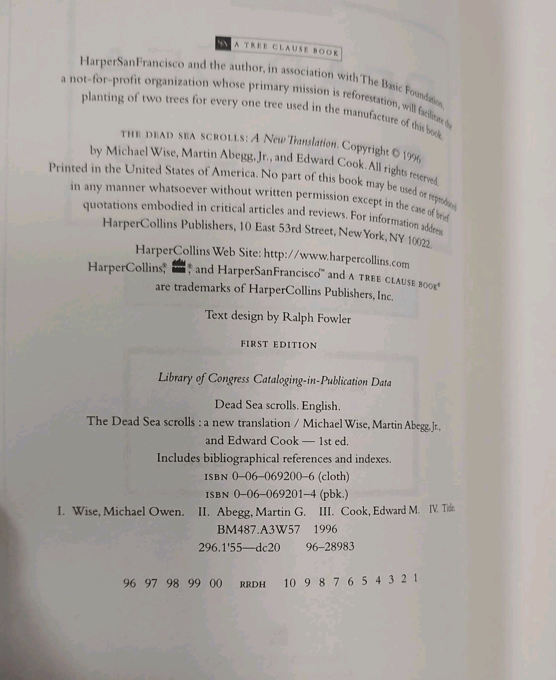 Dead Sea Scrolls : A New Translation Michael Wise, 1st Ed/1st Printing, HC/DJ