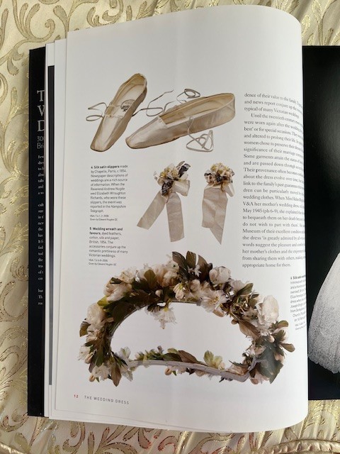 The Wedding Dress: 300 Years of Bridal Fashions, V&A Museum, Brand new paperback