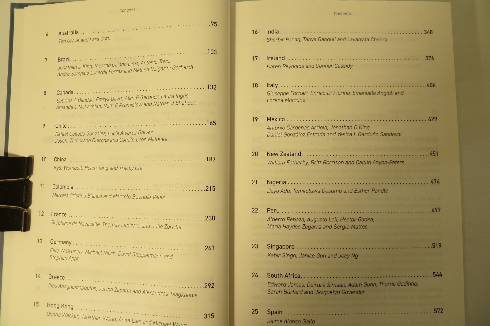 THE PRACTITIONER’S GUIDE TO GLOBAL INVESTIGATIONS. Hb. TWO VOLUMES, 1700 PAGES
