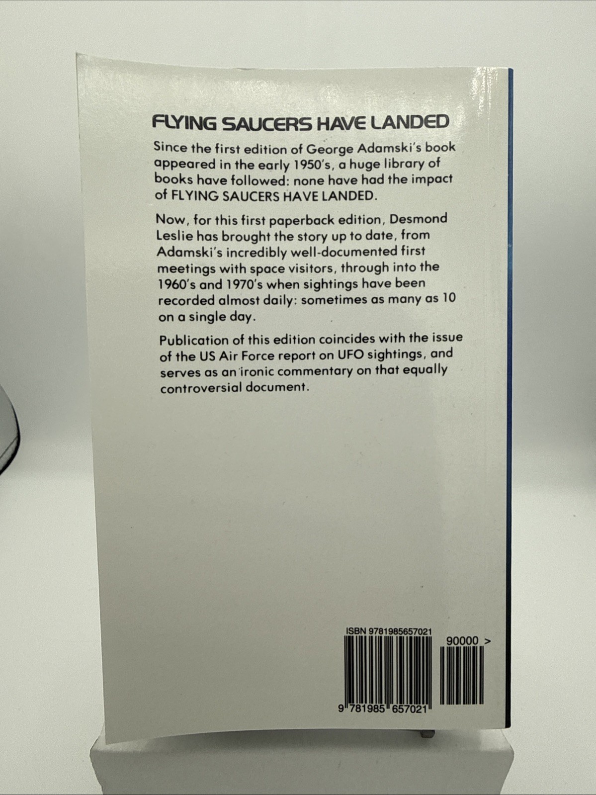 Flying Saucers Have Landed by Desmond Leslie and George Adamski. 1970 B3