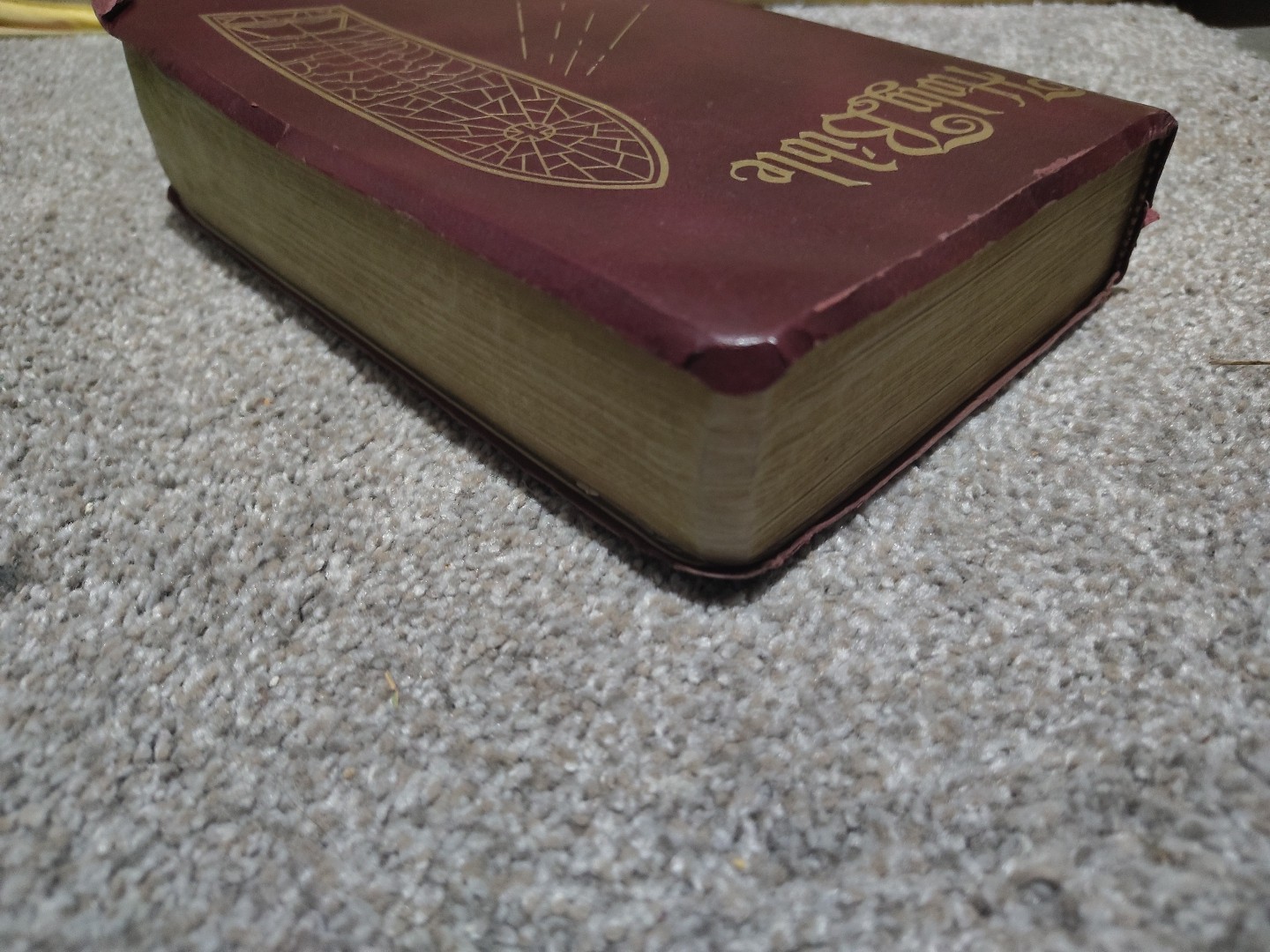 King James Version Giant Print Imitation Leather Burgundy
