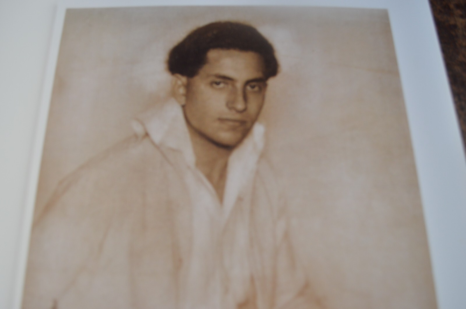 GREEK PHOTOGRAPHER NELLY DRESDEN ATHENS NEW YORK 104 PAGES ENGLISH & GERMAN BOOK