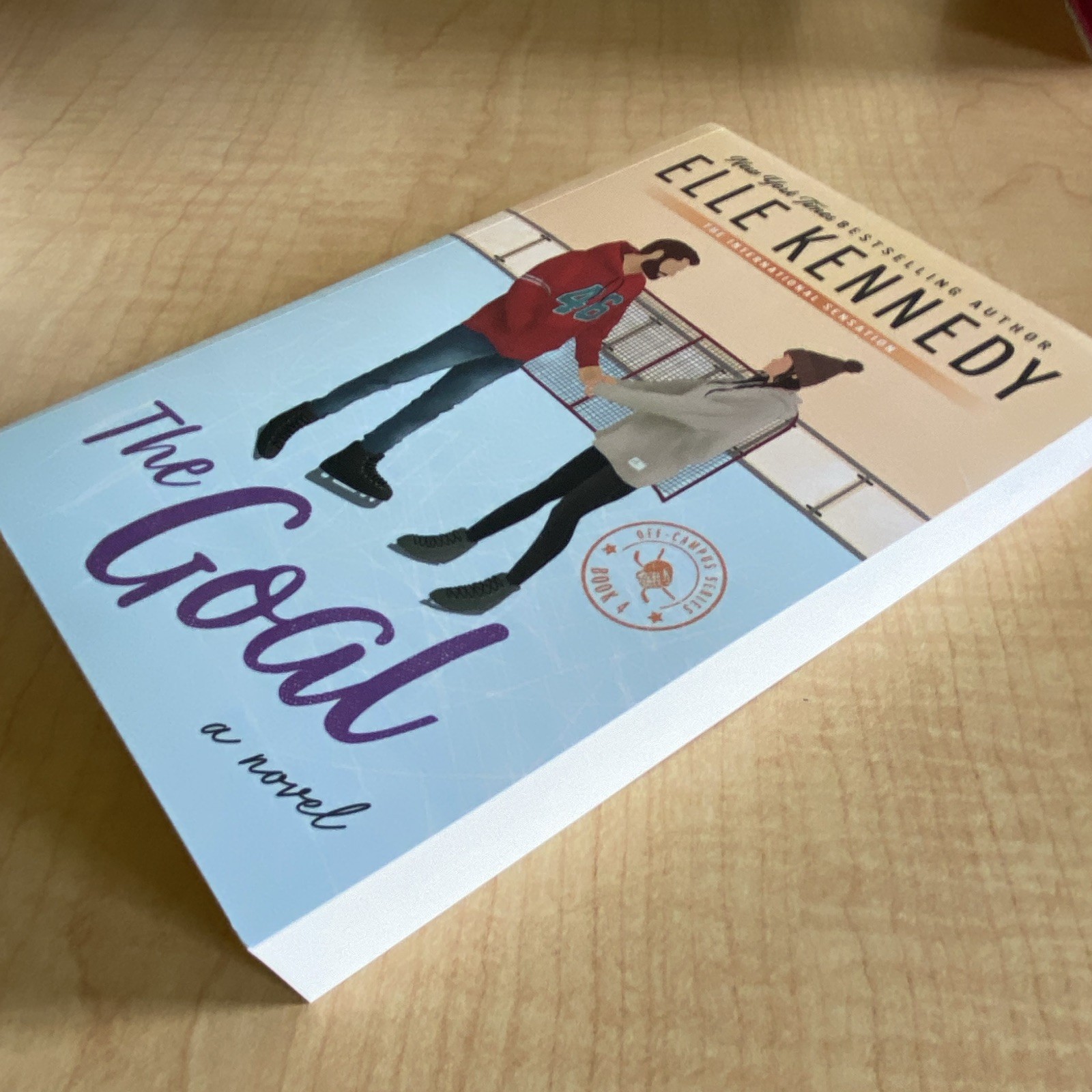 The Goal (Off-Campus) by Elle Kennedy, Bloom Books, YA Fiction Novel, PB