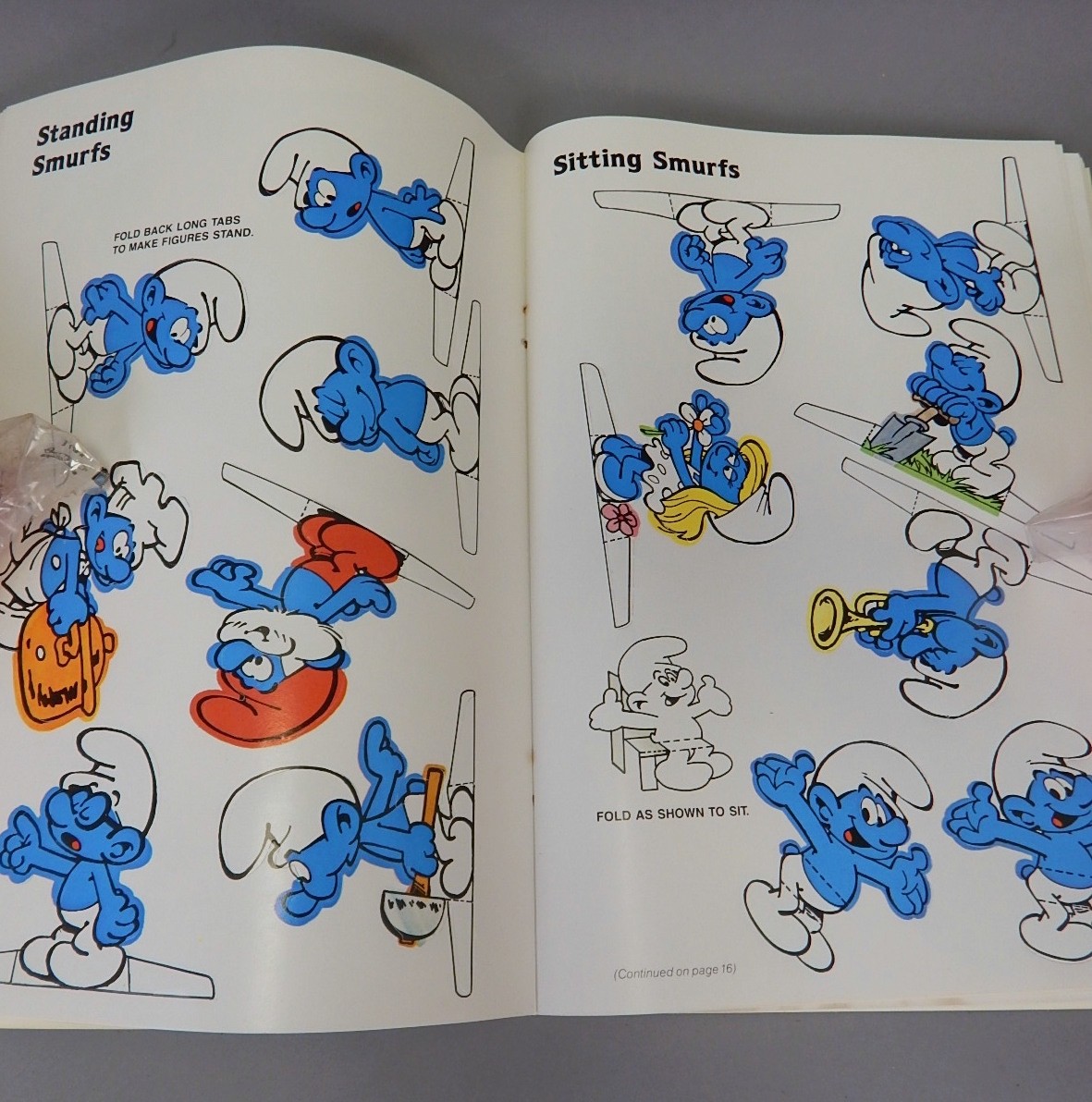 NEW Vintage 1982 Random House Smurf Village Punch-Out Book w Sniff Stickers Peyo